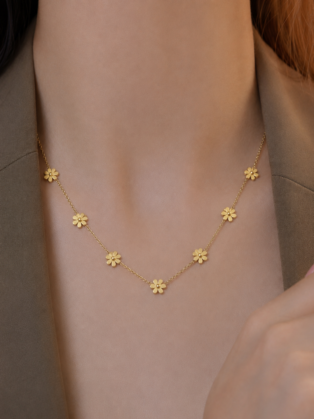 Women's Gold Plated Daisy Flower Station Necklace