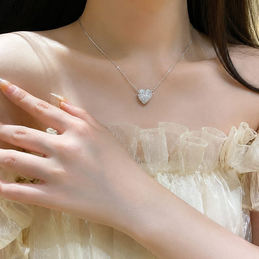 Magnetic Bond Necklace – A Symbol of Love