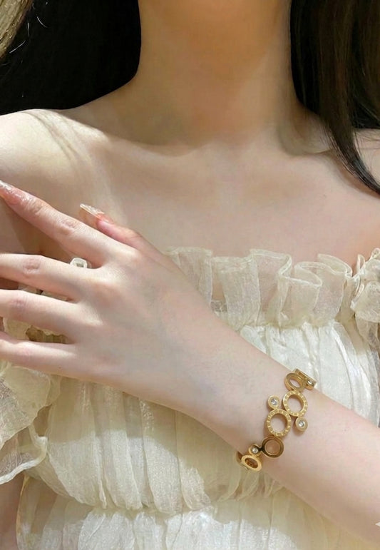 Roman Numeric Multi-Ring Statement hand cuff