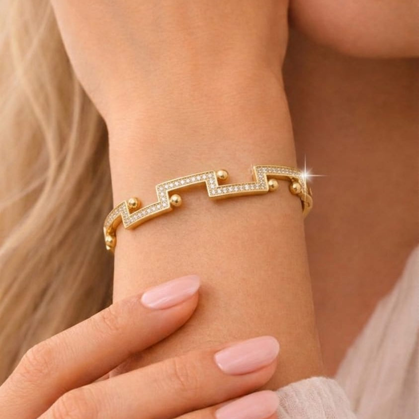 ✨ Geometric Crystal Cuff Bracelet ✨