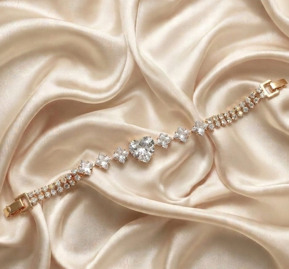 Crystal Luxe Bracelet ✨